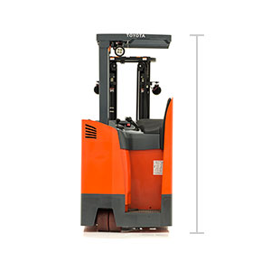 REACH TRUCK 2,500 A 4,500 LB