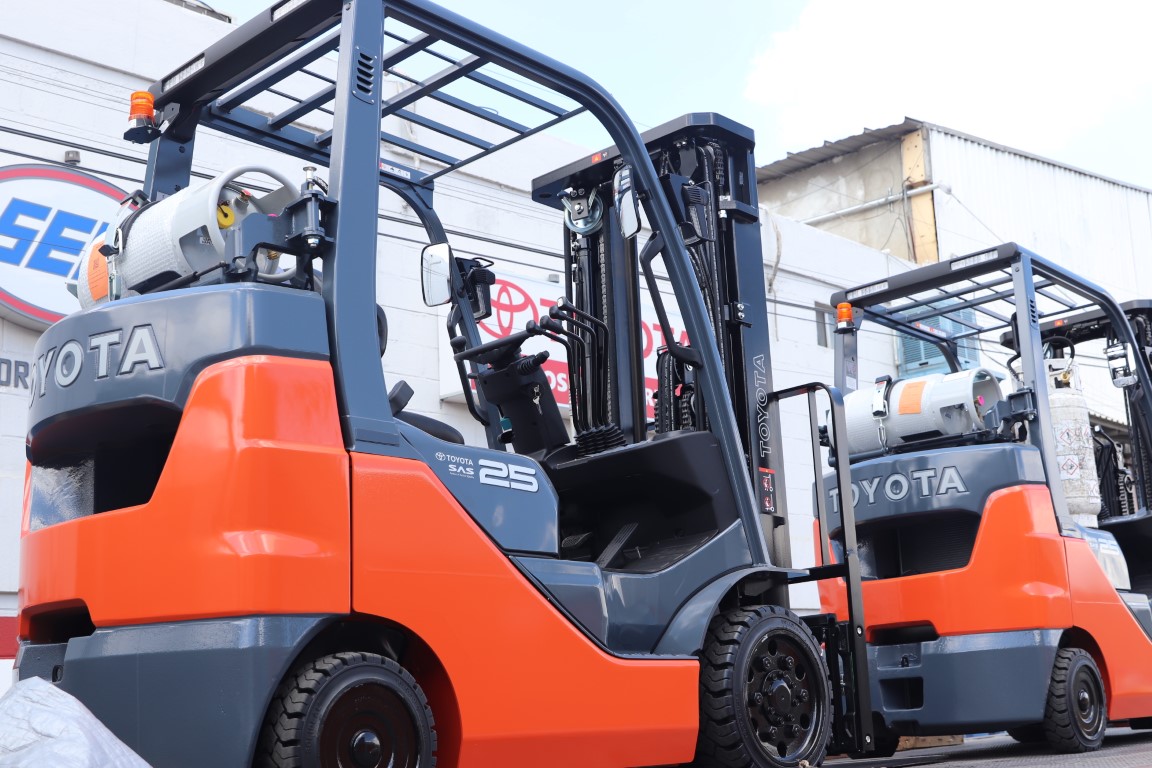 Renta flexible de montacargas en Ramos Arizpe