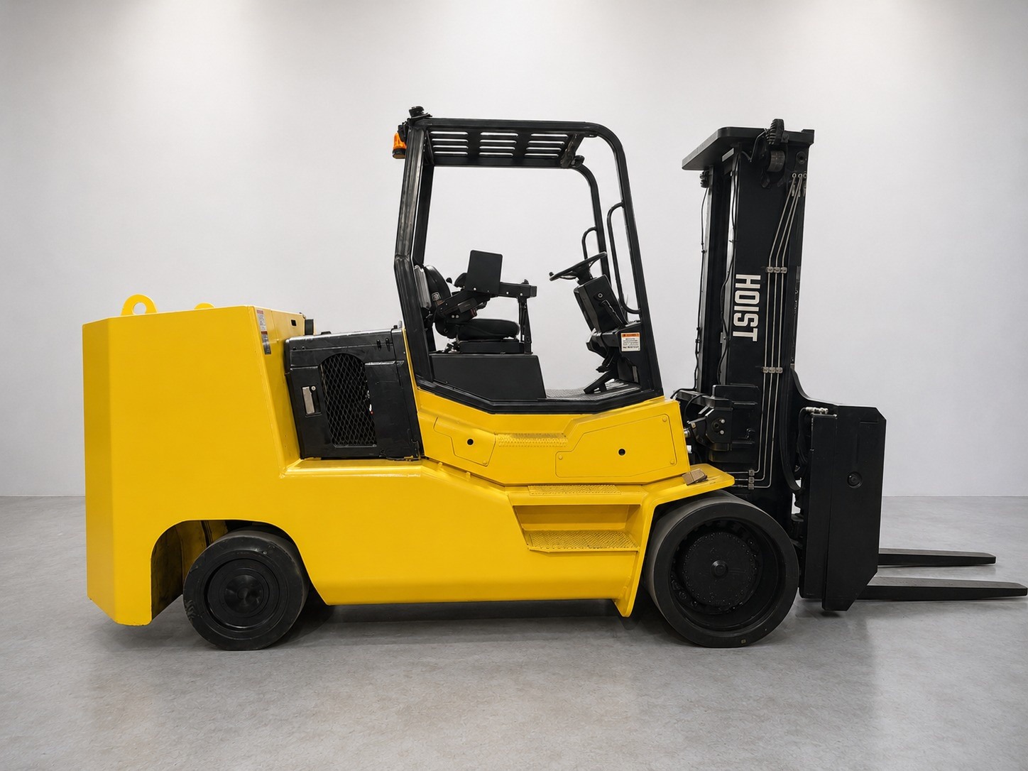 F300